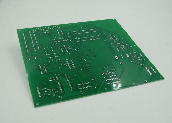 Точный двусторонний Fr-4 PCB 0,075 мм Min Hole Dia с 3 Mil Проводником пространства